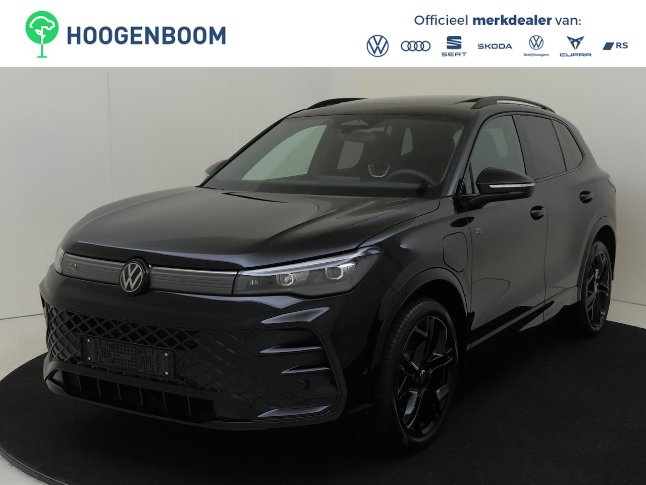 Volkswagen Tiguan - R-Line Edition - eHybrid | 'App-Connect' draadloze smartphone integratie | Automatische af - AutoWereld.nl