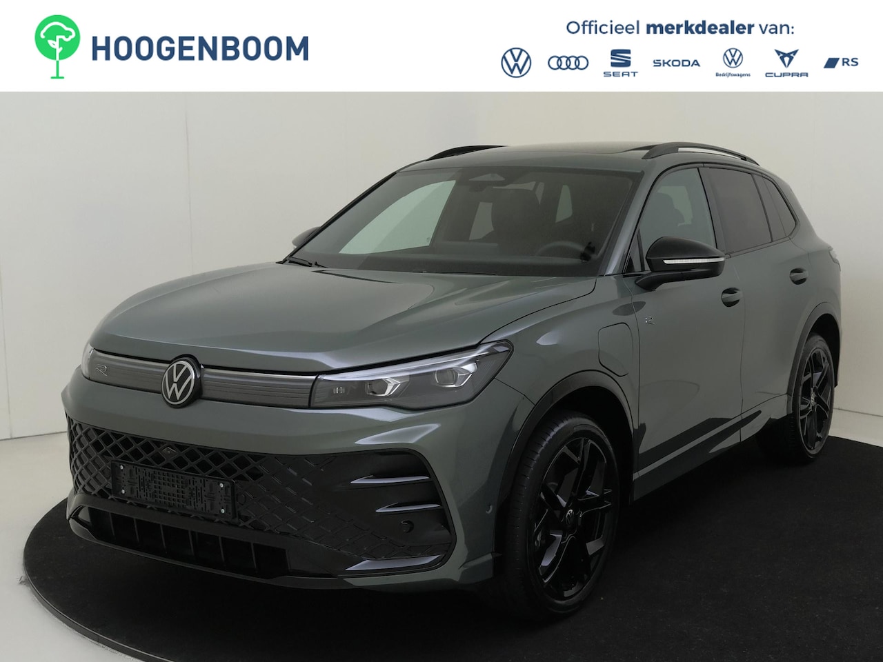 Volkswagen Tiguan - R-Line Edition - eHybrid | 'App-Connect' draadloze smartphone integratie | Automatische af - AutoWereld.nl