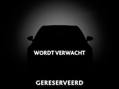 MINI Mini-Electric - Camden Edition 33 kWh | Panorama-dak | Leder | Achteruitrijcamera | Stoelverwarming | Adap