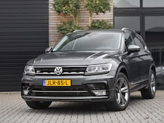 Volkswagen Tiguan - 2.0 TSI DSG BMT 4MOTION Highline / Wegklapbare Trekhaak / Lage Kilometerstand / Adaptive C
