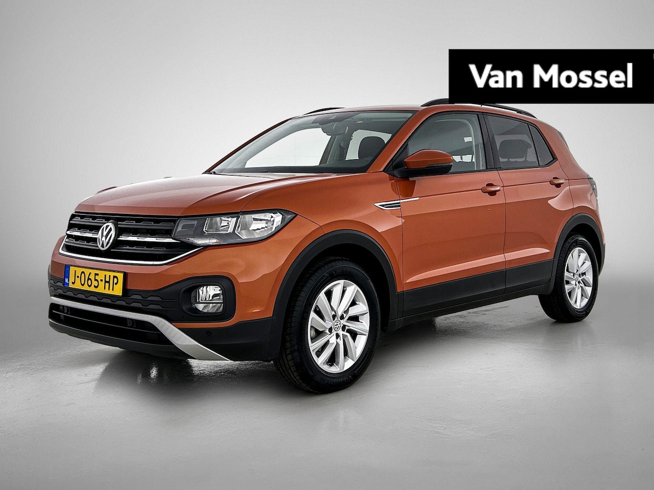 Volkswagen T-Cross - 1.0 TSI Life 95 PK | Navigatie | Parkeersensoren | Adaptive Cruise Control | Climate Contr - AutoWereld.nl