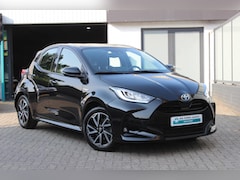 Toyota Yaris - 1.5 Hybrid Dynamic Camera, Carplay, Privacy Glass, Stoel/Stuurverwarming