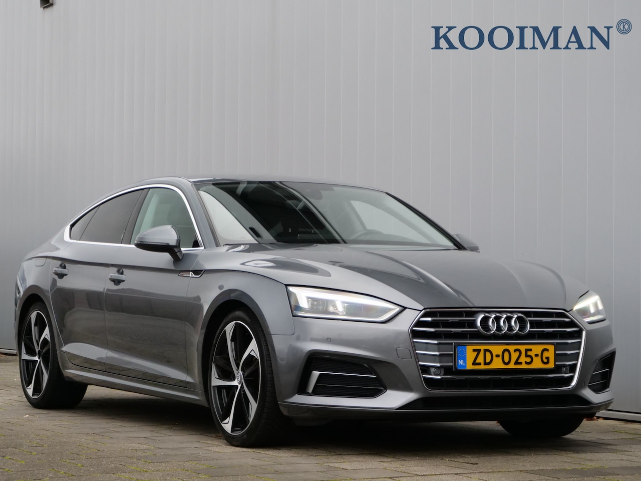 Audi A5 Sportback - 1.4 TFSI 150pk Design Pro Line Plus Automaat Navigatie / 19 inch / Sportstoel / Parkeersen - AutoWereld.nl