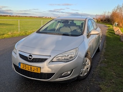 Opel Astra - 1.6 Edition