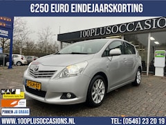 Toyota Verso - 2.2 D-4D Panoramic | Nwe apk | AUTOMAAT | Airco | SUPER BETROUWBAAR |