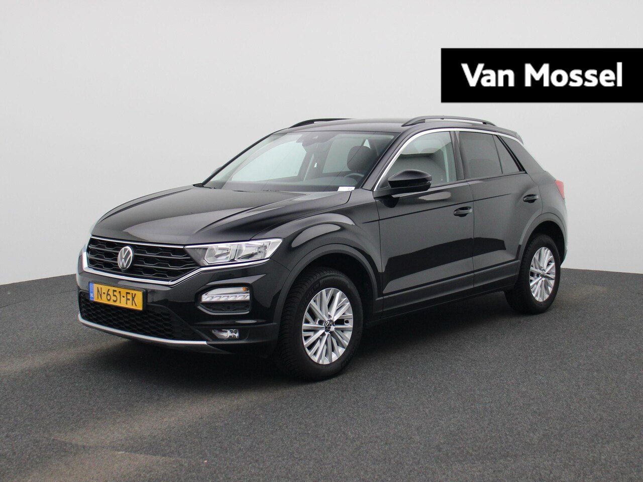 Volkswagen T-Roc - 1.5 TSI Style 150 PK | Automaat | Airco | Navigatie | Adaptive Cruise Control | Lane Assis - AutoWereld.nl