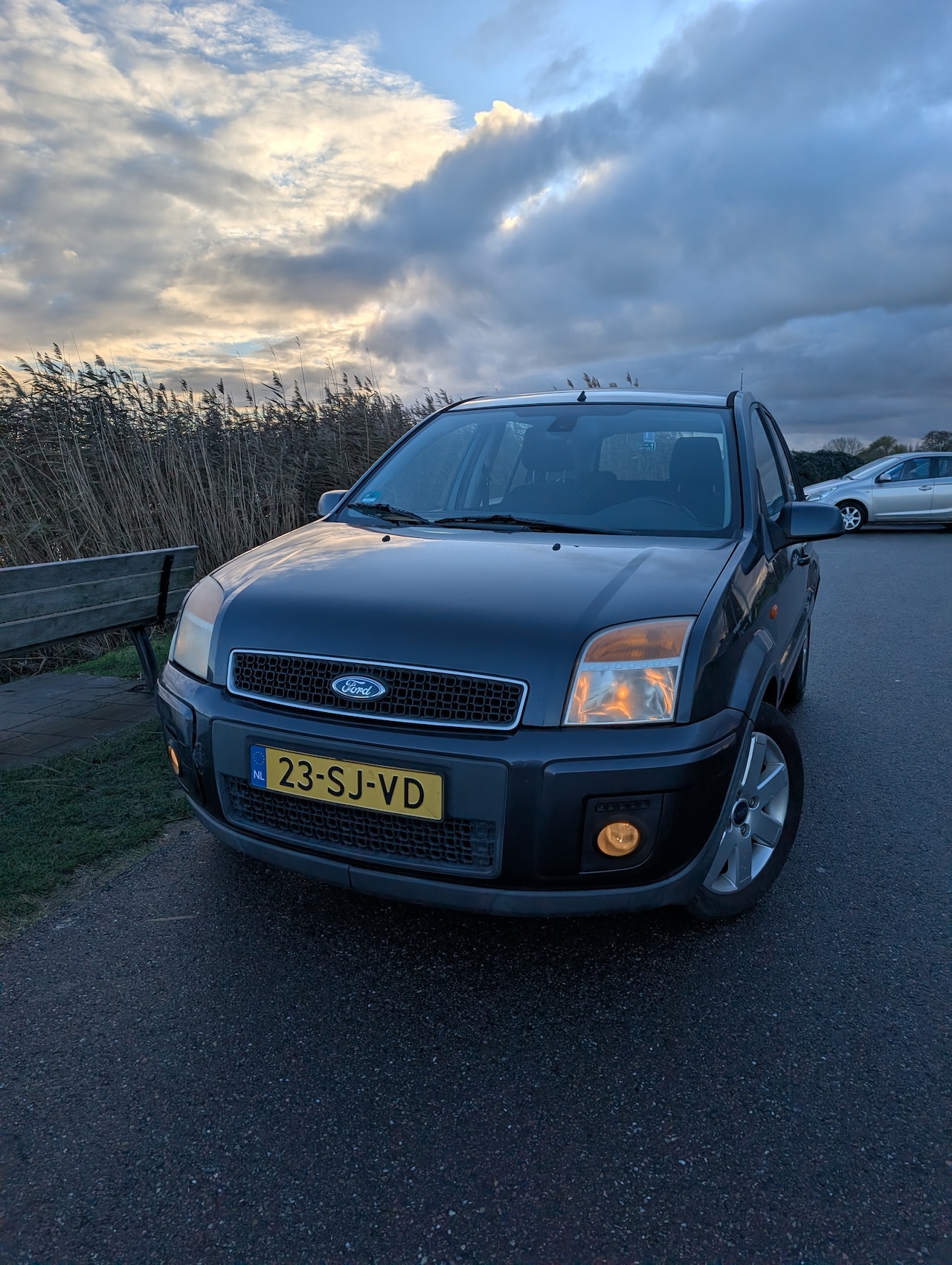 Ford Fusion - 1.6-16V Futura - AutoWereld.nl