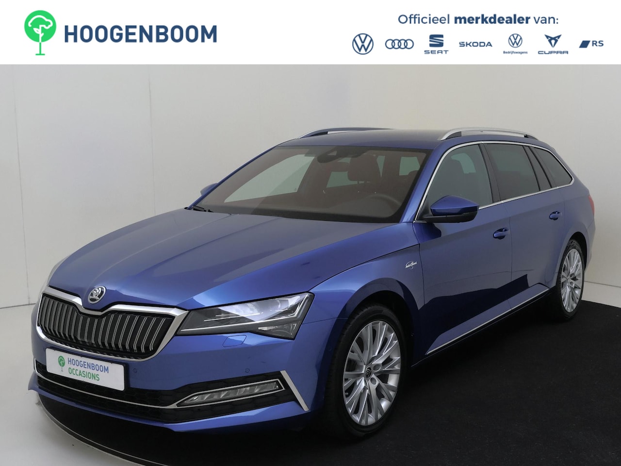 Skoda Superb Combi - 1.4 TSI iV Laurin & Klement | Trekhaak | 360 camera | CANTON audio | Adaptieve demping | P - AutoWereld.nl