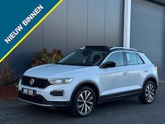 Volkswagen T-Roc - 1.0 TSI Sport 11-2018 Full Pano/ACC/ECC/Camera