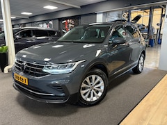 Volkswagen Tiguan - 1.4 TSI eHybrid comfort Business+/navi/camera/apple carplay/boeken