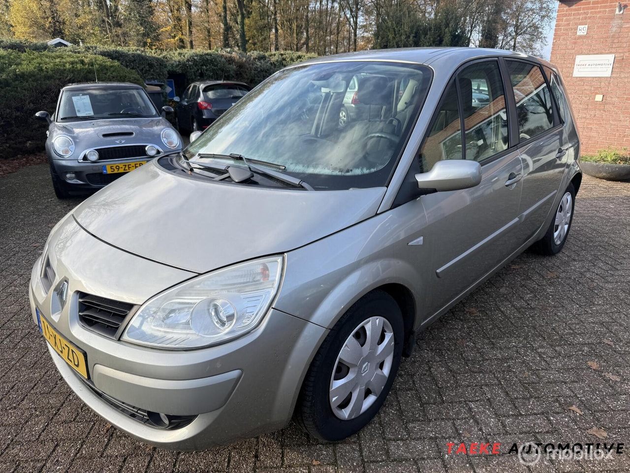Renault Scénic - 2.0-16V Business Line 2.0-16V Business Line - AutoWereld.nl