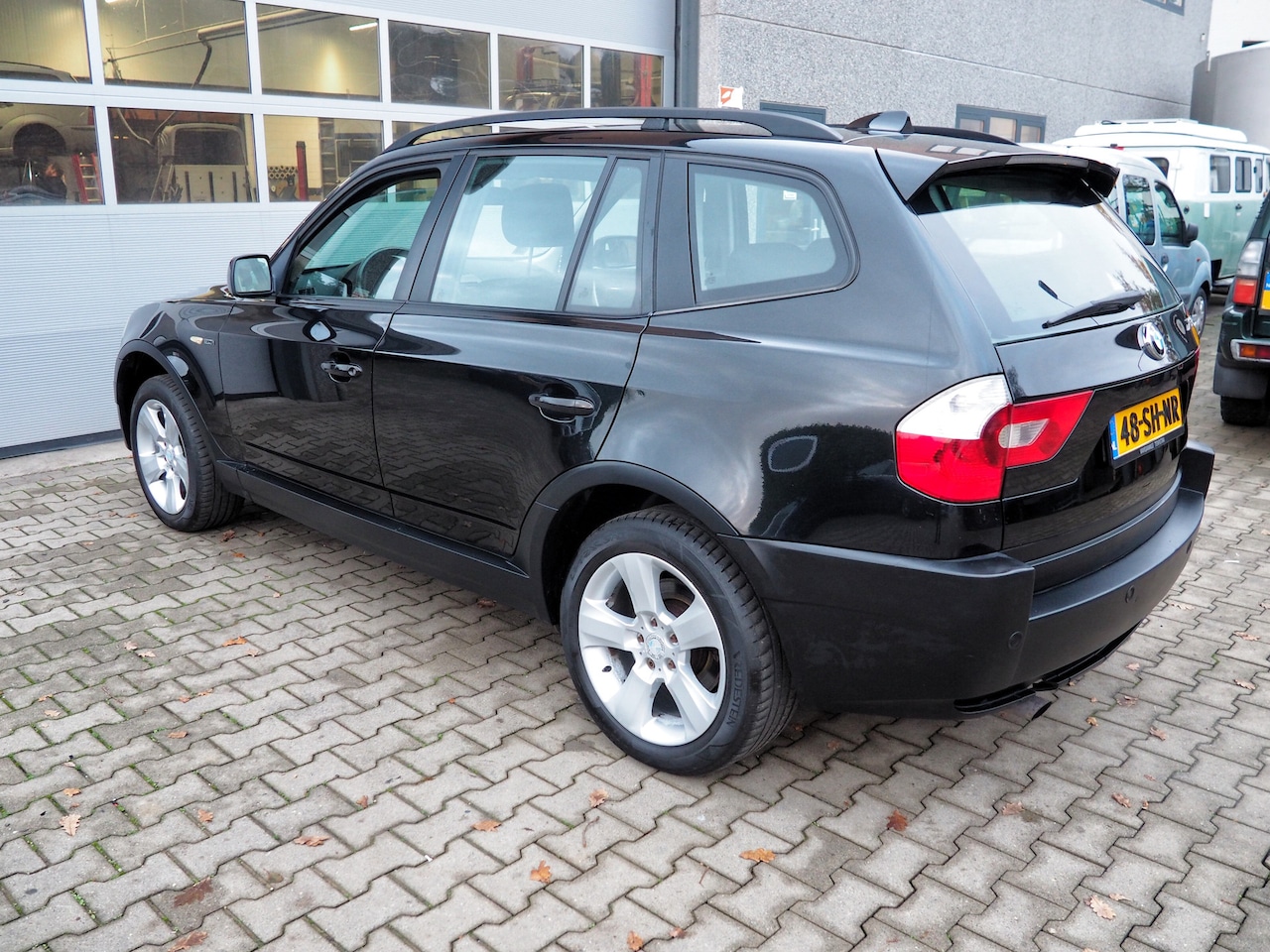 BMW X3 - 2.0i Introduction CLIMA CRUISE PARKEER S. NAVI