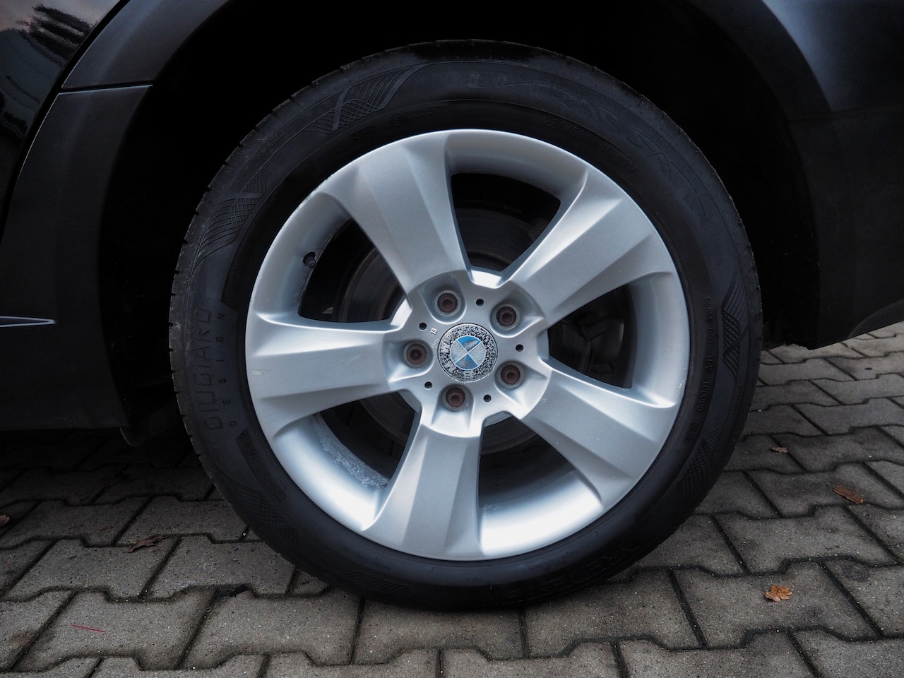 BMW X3 - 2.0i Introduction CLIMA CRUISE PARKEER S. NAVI