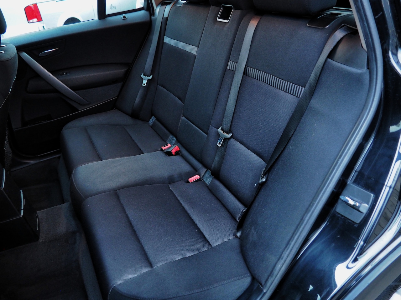 BMW X3 - 2.0i Introduction CLIMA CRUISE PARKEER S. NAVI