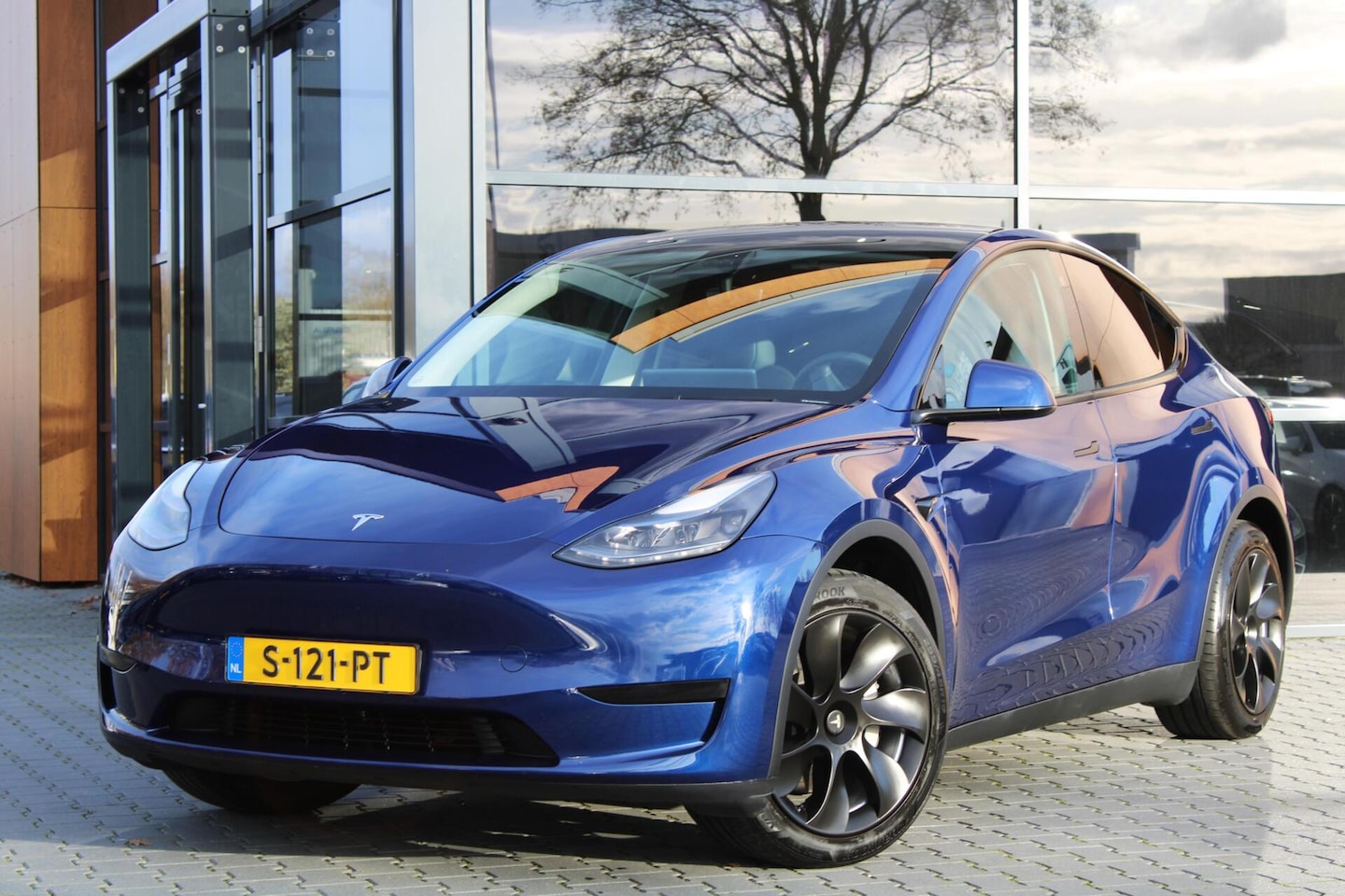 Tesla Model Y - RWD 58 kWh RWD 58 kWh - AutoWereld.nl