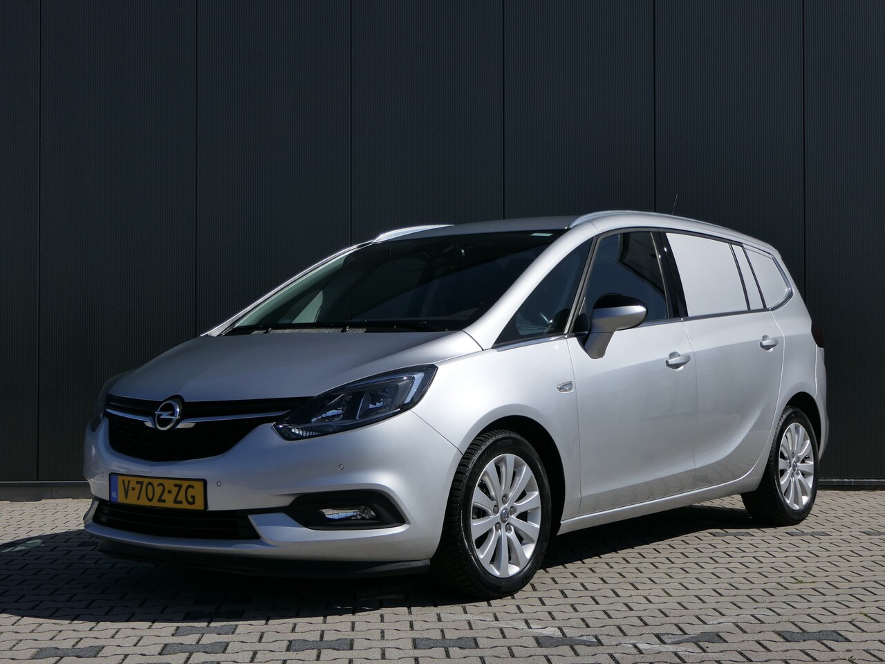 Opel Zafira - 1.6 Turbo Automaat Van | Benzine Automaat! | Grijs Kenteken! | VAN | Afneembare Trekhaak | - AutoWereld.nl
