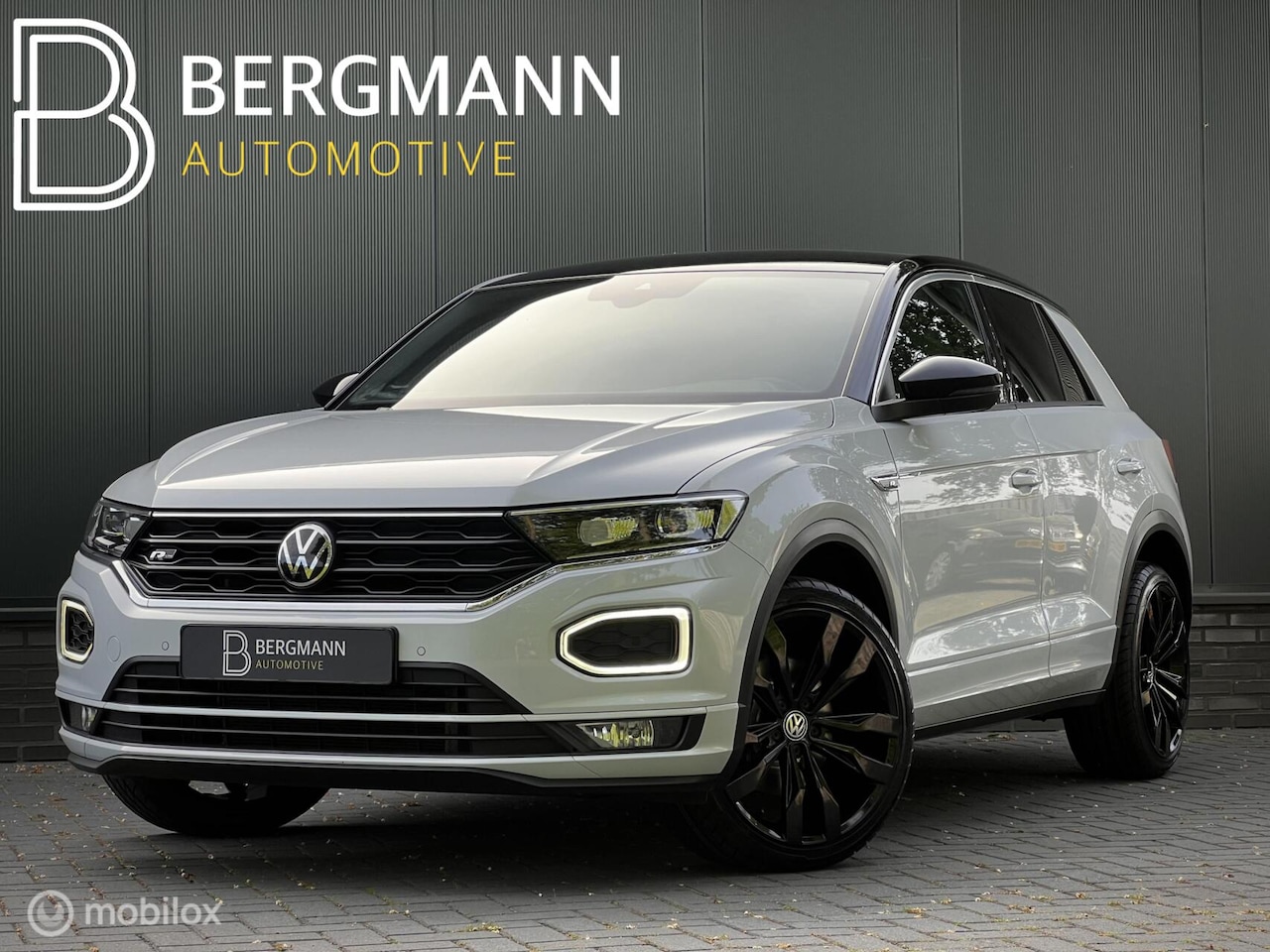 Volkswagen T-Roc - 1.5 TSI 3x R-Line|1e eigenaar|ACC|19”|BEATS - AutoWereld.nl