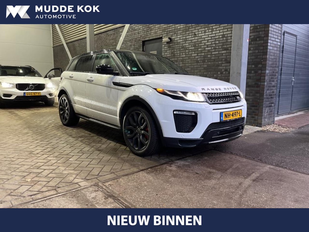 Land Rover Range Rover Evoque - 2.0 TD4 HSE Dynamic | Automaat | Panoramadak | Stoelverwarming | Camera | 20 Inch - AutoWereld.nl