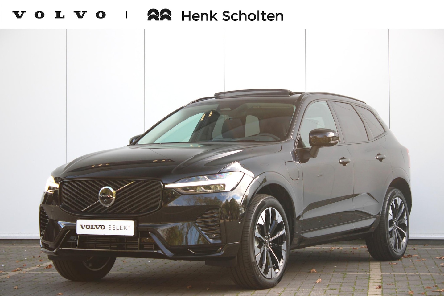 Volvo XC60 - T6 350PK Plug-in hybrid AWD Ultra Dark | Adaptive Cruise & Pilot Assist | Premium Harman/K - AutoWereld.nl