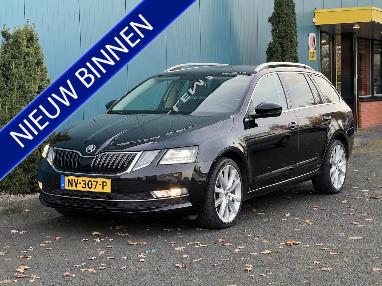Skoda Octavia Combi - 1.0 TSI DSG AUT. Greentech Style Business CARPLAY|TREKH|CRUISE|NAV|ECC|PDC|18'LMV - AutoWereld.nl