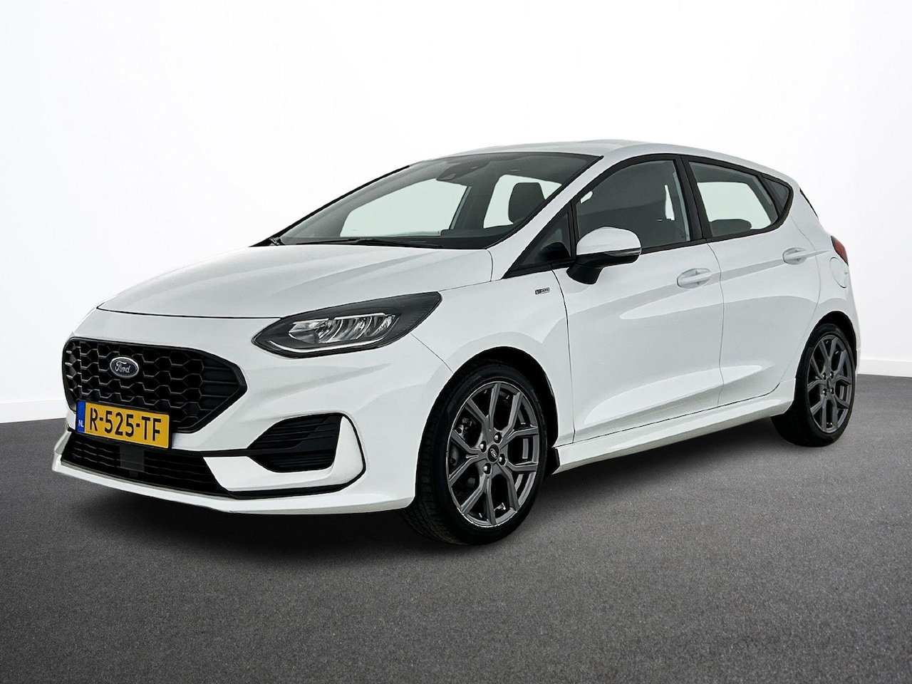 Ford Fiesta - 1.0 EcoBoost Hybrid ST-Line Navigatie Apple Carplay/Android Auto Parkeersensoren achter Cr - AutoWereld.nl