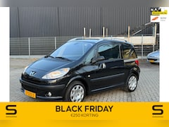 Peugeot 1007 - 1.4-16V Gentry|NAP|Airco|Trekhaak|E-deur