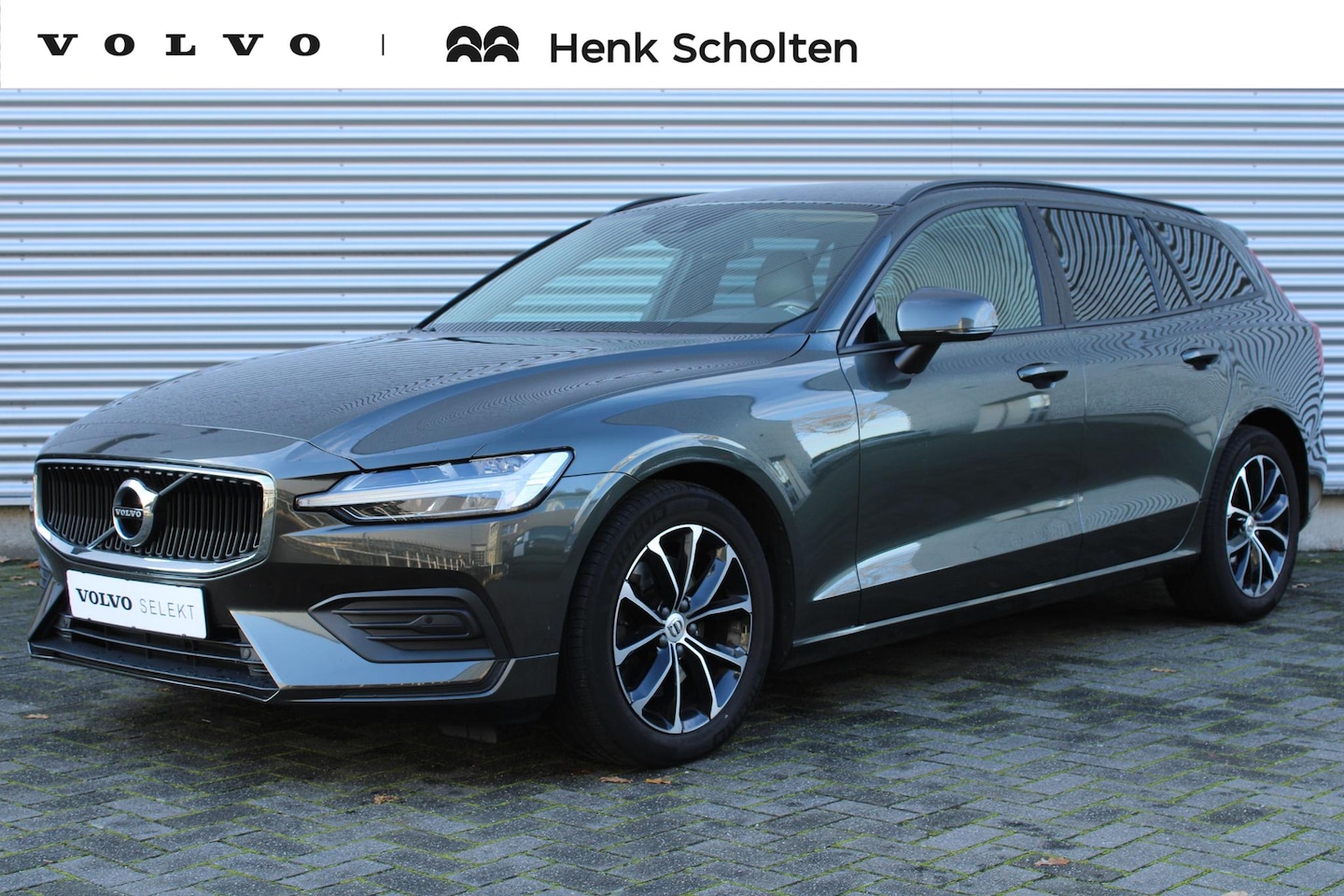 Volvo V60 - 2.0 B3 Momentum Advantage 2.0 B3 Momentum Advantage - AutoWereld.nl