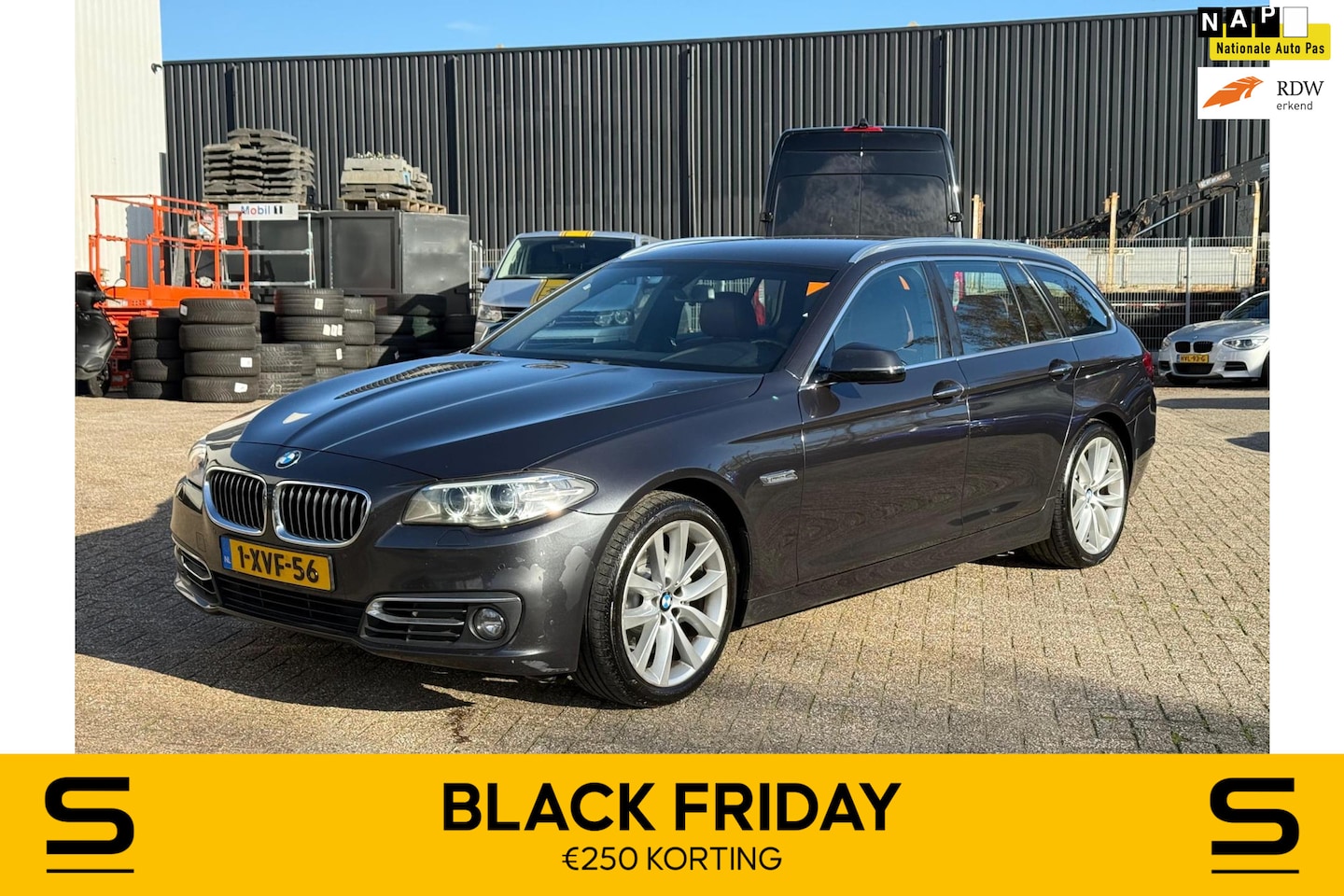 BMW 5-serie Touring - 520d Luxury Edition|NAP|Leder|Trekhaak - AutoWereld.nl