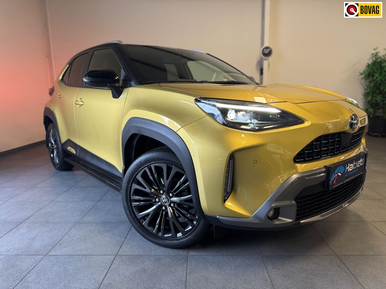 Toyota Yaris Cross - 1.5 Hybrid Adventure AWD / Full options / 10jaar Garantie! - AutoWereld.nl