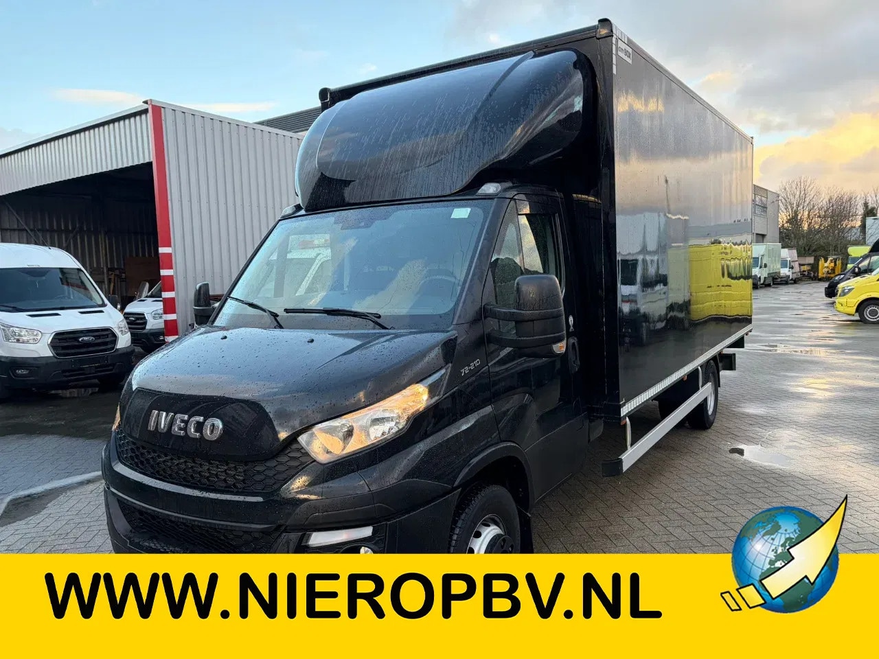Iveco Daily - 70c21 bakwagen laadklep 53000km airco automaat - AutoWereld.nl