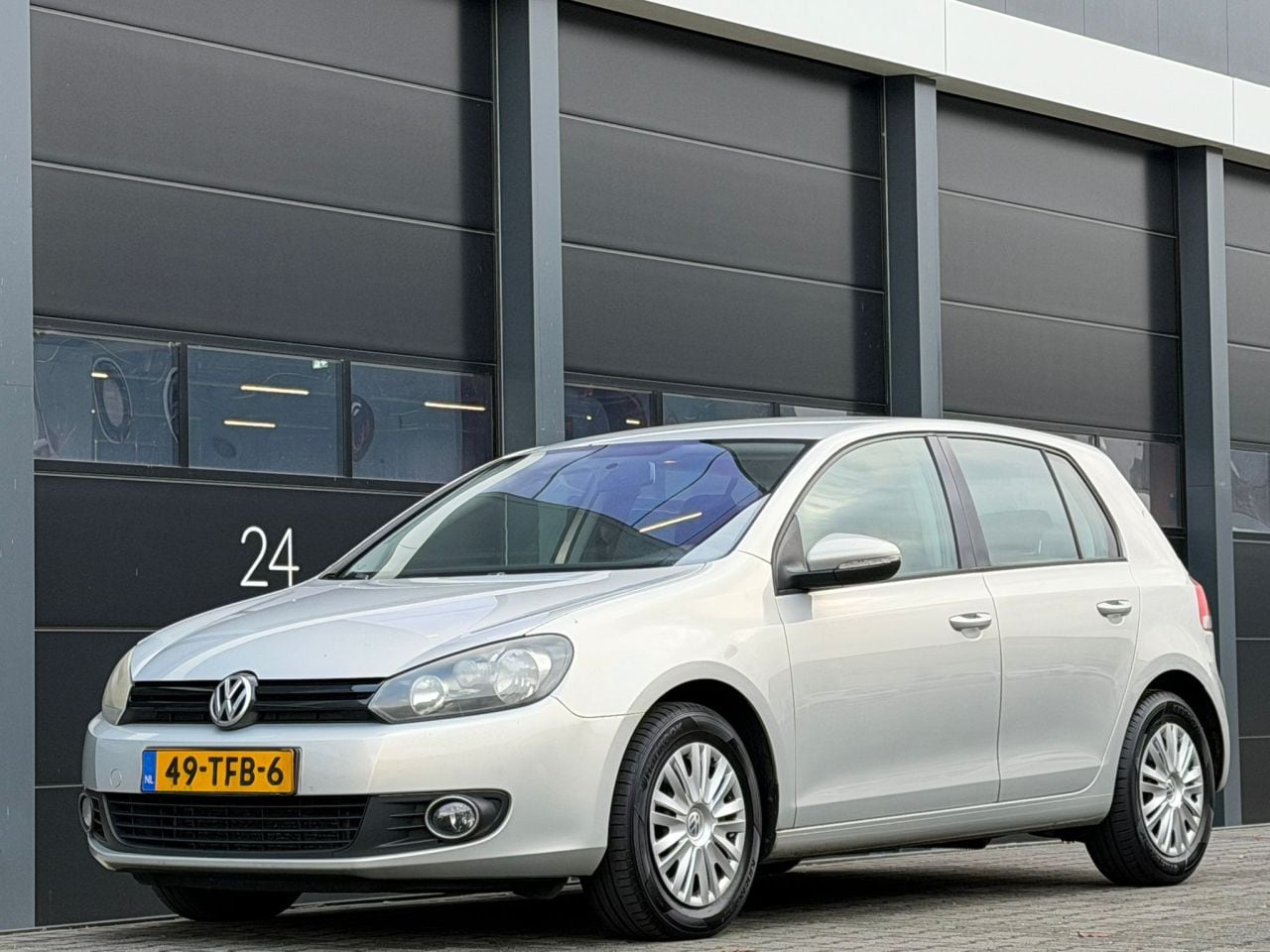 Volkswagen Golf - 1.6 TDI BlueMotion 1.6 TDI BlueMotion - AutoWereld.nl