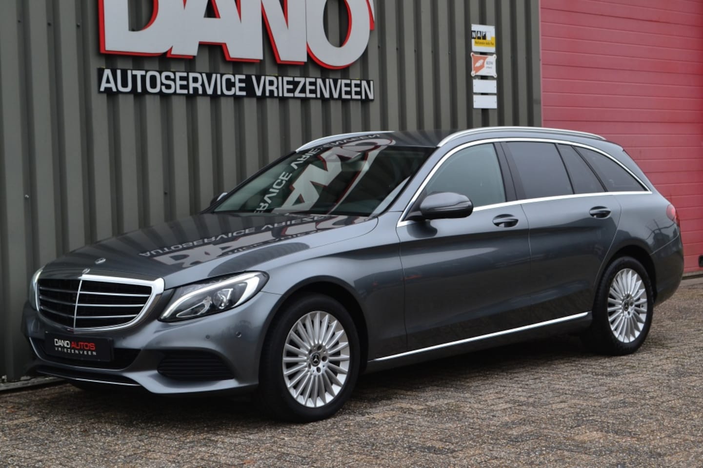 Mercedes-Benz C-klasse Estate - 180 Prestige 156PK Leer/Navi/LED/17'' - AutoWereld.nl