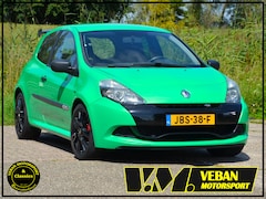 Renault Clio - 2.0 RS Cup light / Alien Green / Bastuck