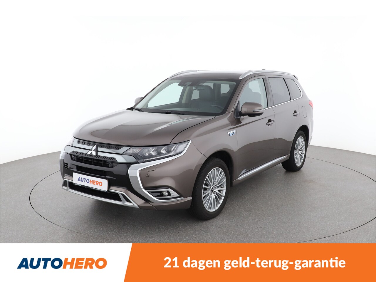 Mitsubishi Outlander - 2.4 PHEV S-Edition | NV44895 | - AutoWereld.nl