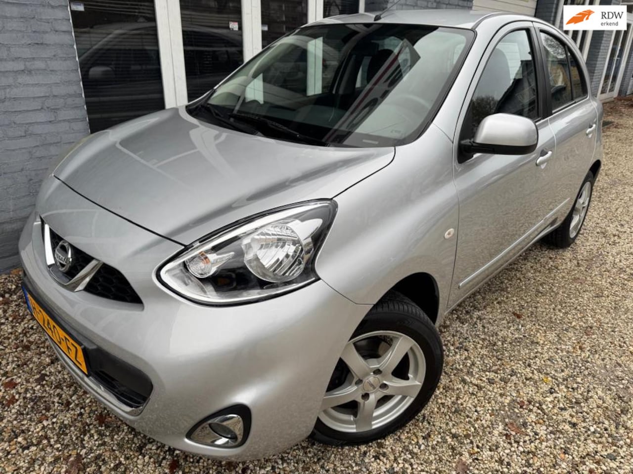 Nissan Micra - 1.2 Connect Edition N-TEC 1.2 Connect Edition N-TEC, CLIMA , VEEL OPTIES, NIEUWE APK - AutoWereld.nl