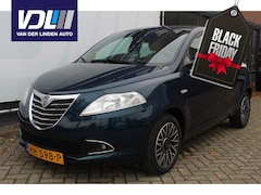 Lancia Y(psilon) - Ypsilon 0.9 TwinAir 30th Anniversary Airco l Elek. ramen