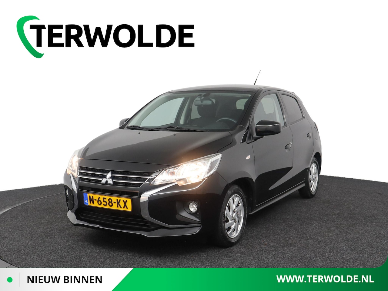Mitsubishi Space Star - 1.2 Intense | Parkeercamera | Climate Control | - AutoWereld.nl