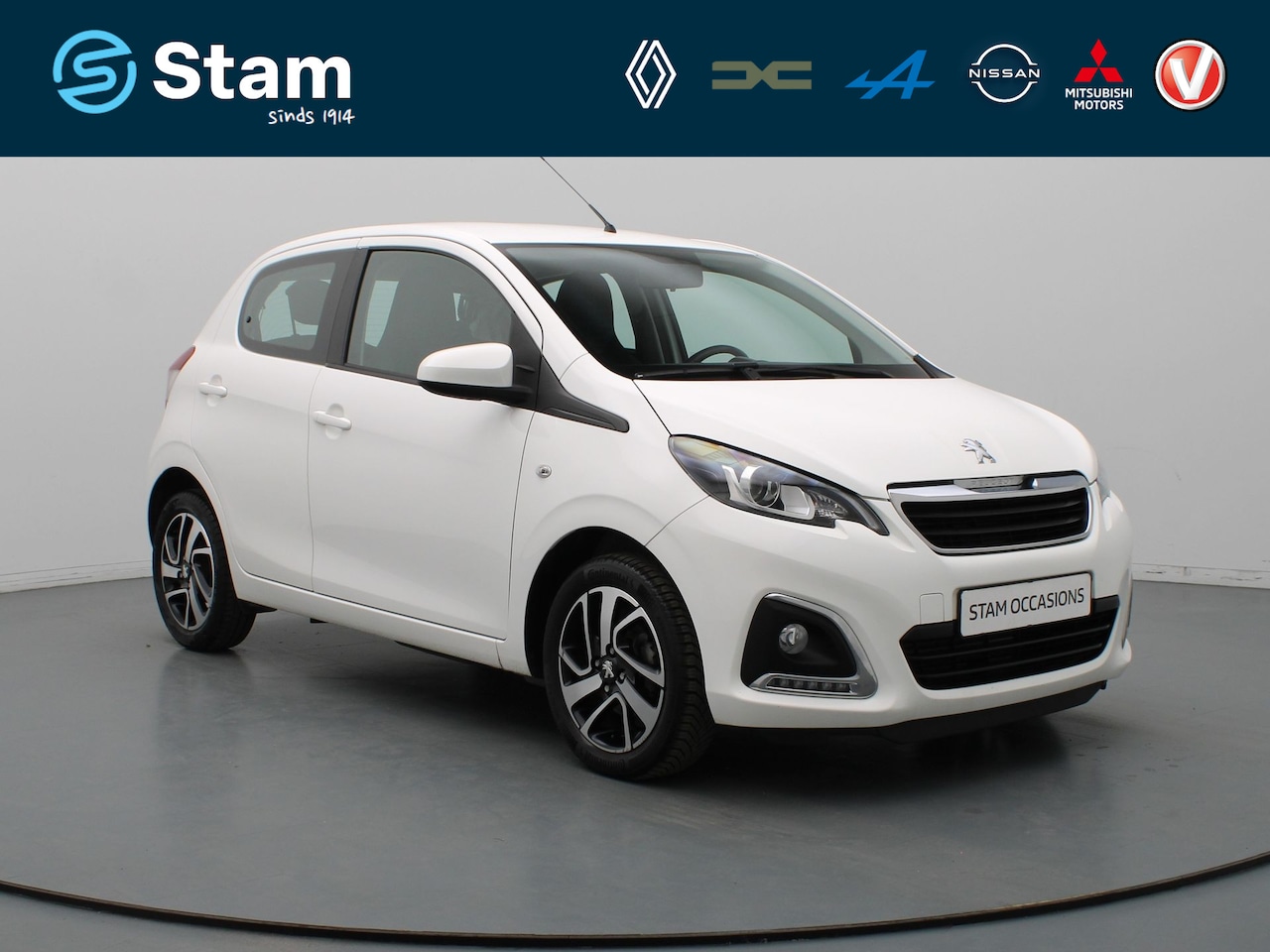 Peugeot 108 - 75pk e-VTi Allure Camera | Climate | Carplay - AutoWereld.nl