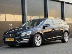 Volvo V60 - V-60 2.4 D6 AWD Plug-In Hybrid Navi Leer Xenon