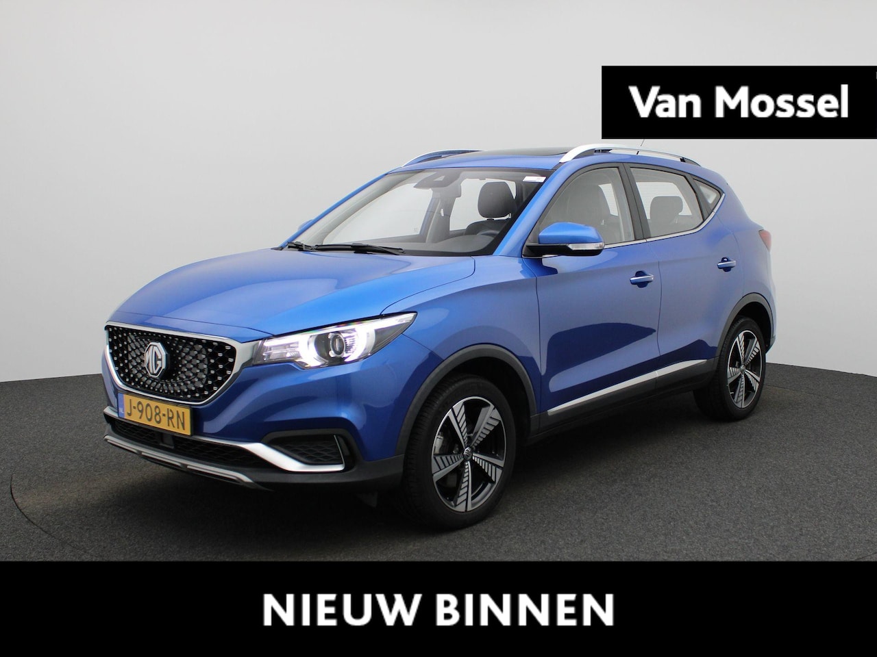MG ZS - Luxury 45 kWh Aut. | Panoramadak | Leder | Stoelverwarming | Apple carplay | DAB - AutoWereld.nl