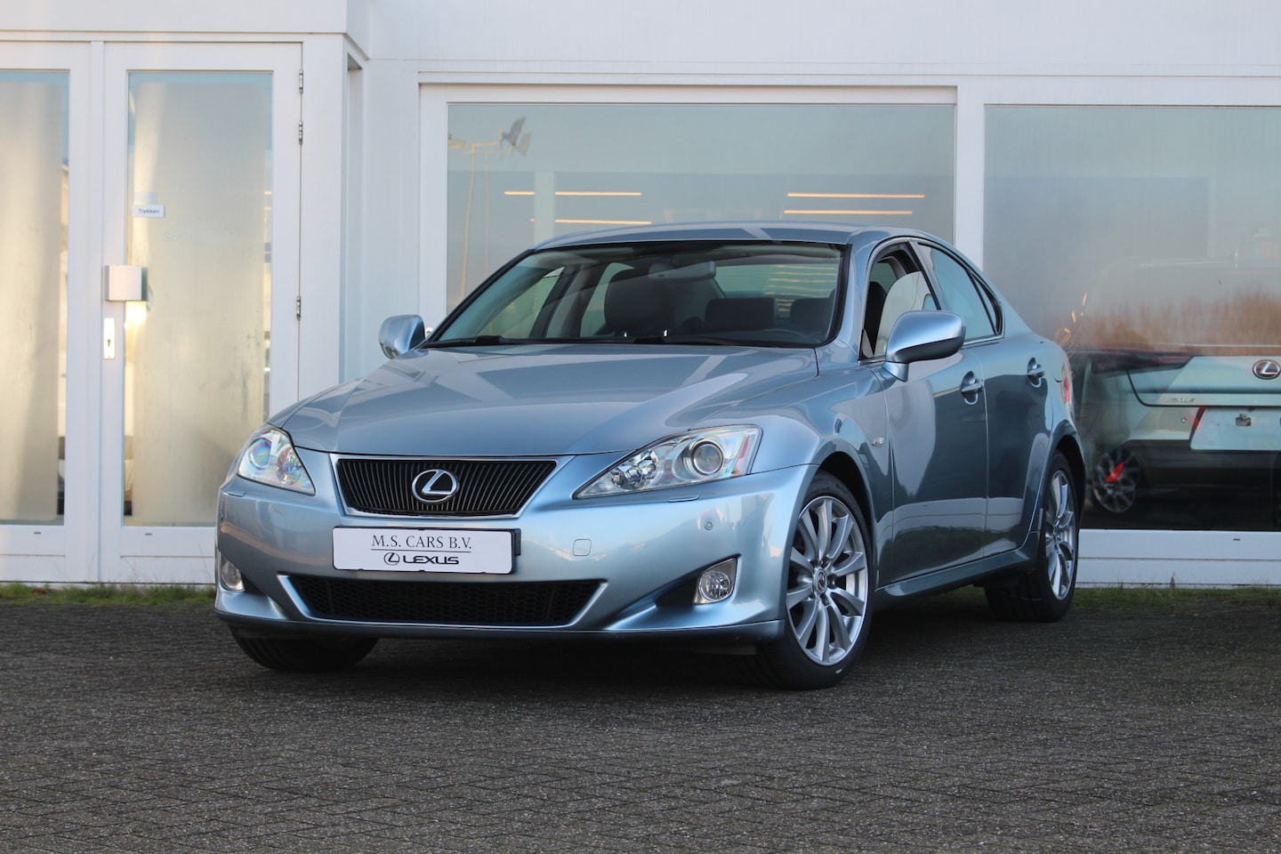 Lexus IS - 250 V6 Executive Line I Mark Levinson I Youngtimer I Navi I Camera - AutoWereld.nl