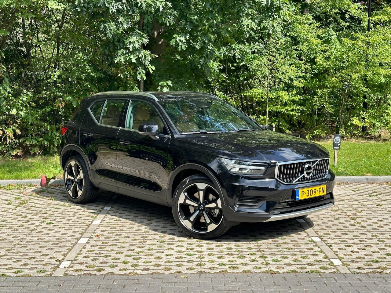 Volvo XC40 - 1.5 T4 Recharge Inscription 1.5 T4 Recharge Inscription - AutoWereld.nl