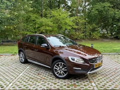 Volvo V60 Cross Country - 2.0 T5 Polar+