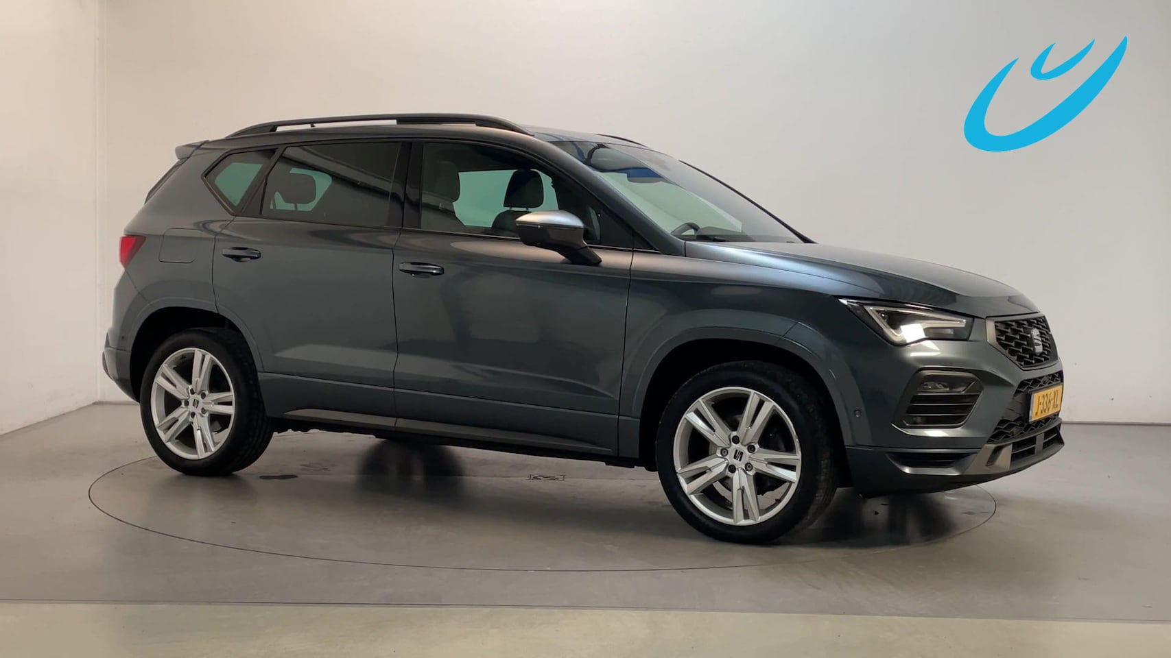 SEAT Ateca - 1.5 TSI 150pk DSG FR Business Intense Panoramadak Camera Virtual Cockpit Navigatie - AutoWereld.nl