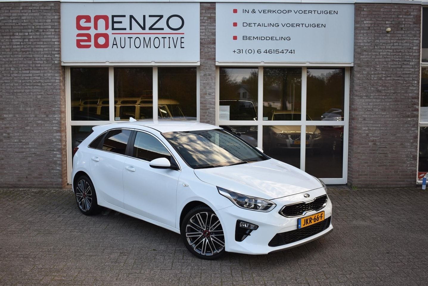 Kia Cee'd - Ceed 1.5 T-GDi DynamicPlusLine ACC Led Camera - AutoWereld.nl