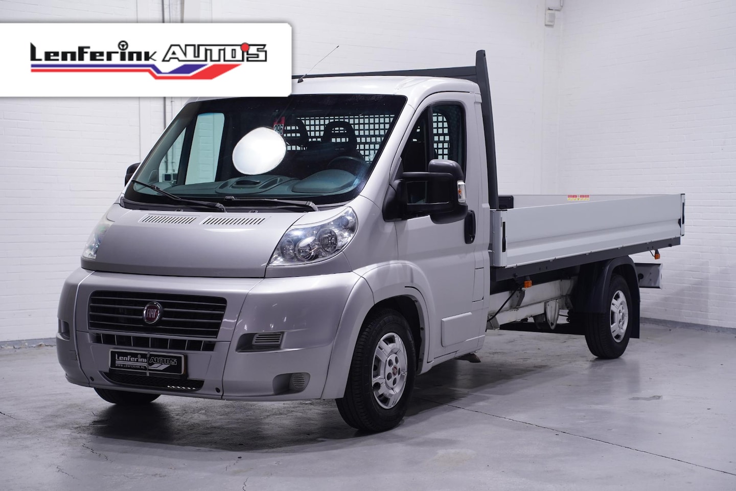 Fiat Ducato - 2.3 MultiJet 120 pk L4Pick Up / Open Laadbak Airco Cruise Control, LxBxH 420x202x40 cm - AutoWereld.nl