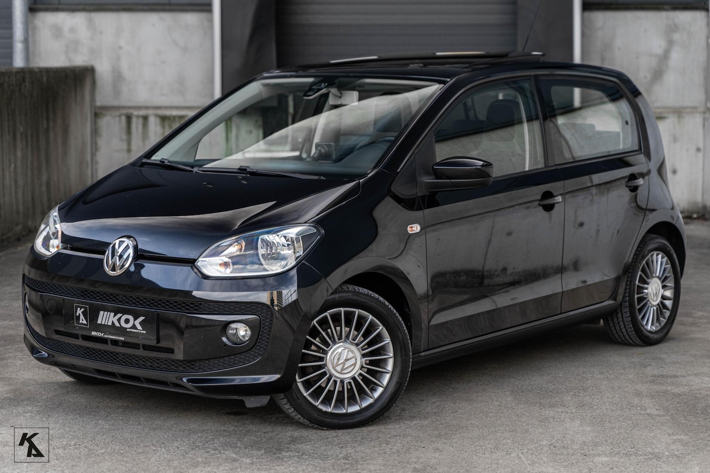 Volkswagen Up! - 1.0 2013 | High Up | 5-DRS 75PK | Luxe BM - AutoWereld.nl