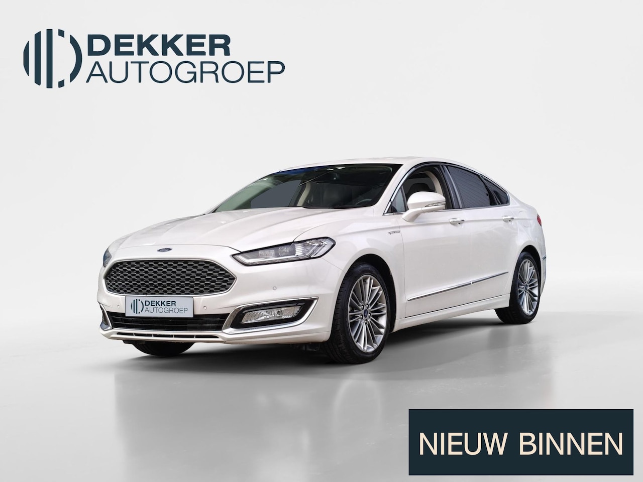 Ford Mondeo - 2.0 IVCT HEV Vignale | Full Hybride | Lederen interieur | Stoelkoeling/verwarming & Memory - AutoWereld.nl