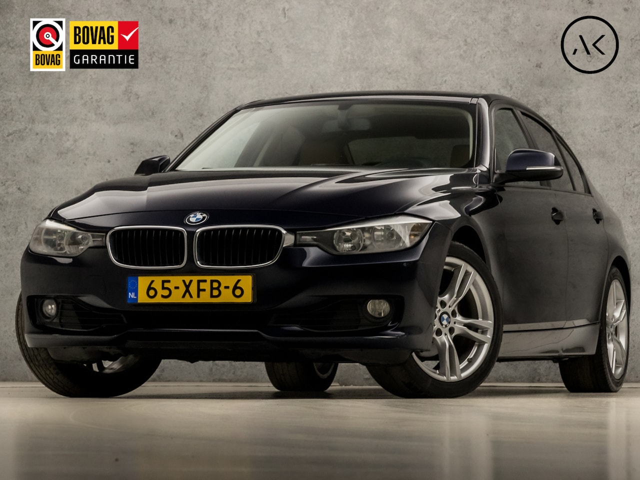 BMW 3-serie - 320i High Executive Sportline 184Pk Automaat (NAVIGATIE, CLIMATE, LEDER, GETINT GLAS, PARK - AutoWereld.nl