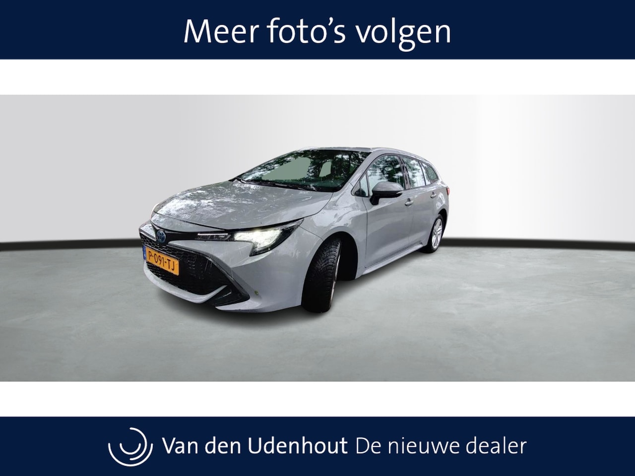 Toyota Corolla Touring Sports - 1.8 Hybrid 122pk Automaat Active / Navigatie / LED / Camera - AutoWereld.nl